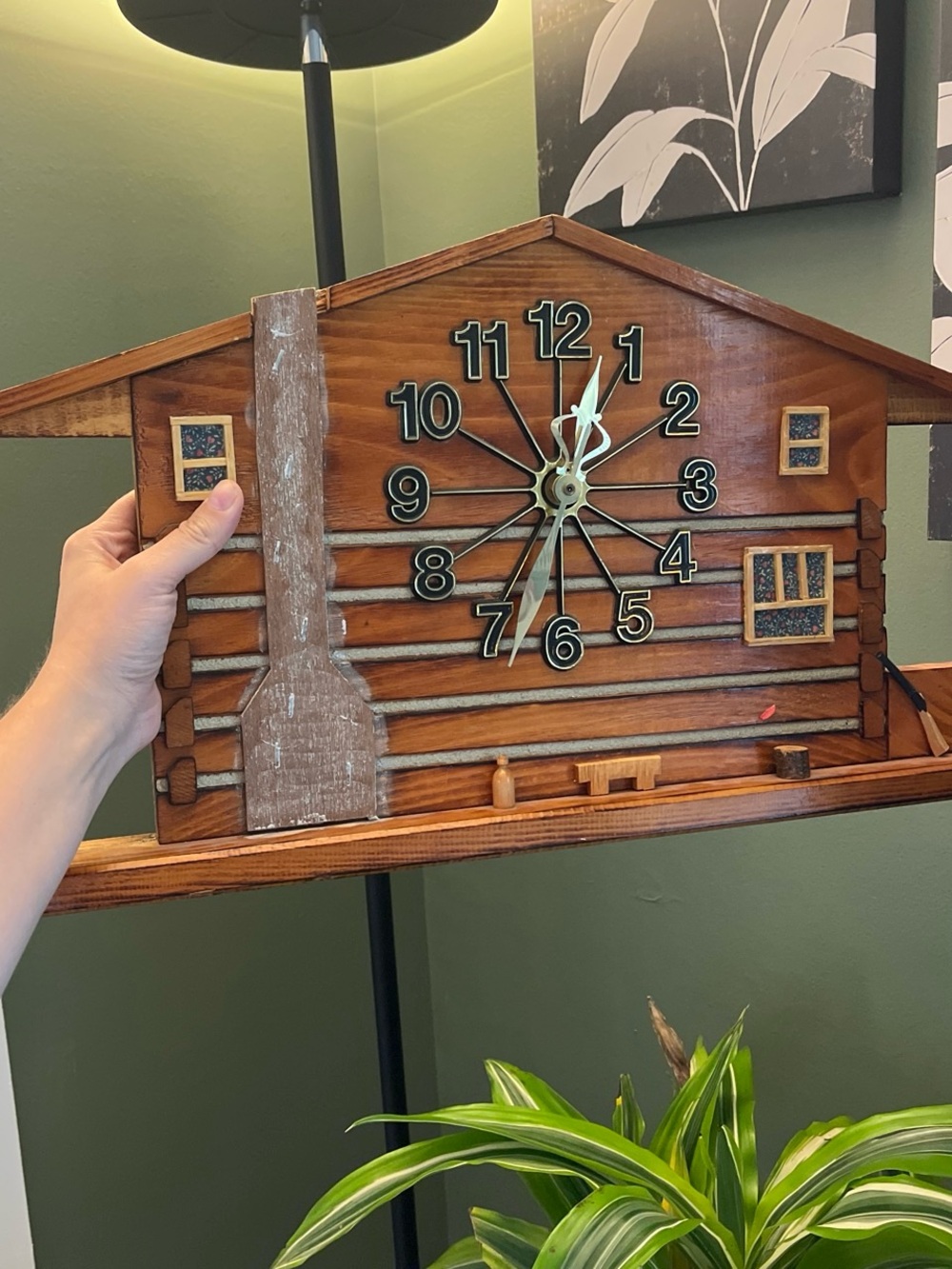 Vintage Bob Bolduc "Hillbilly Heaven" Log Cabin Wood Clock